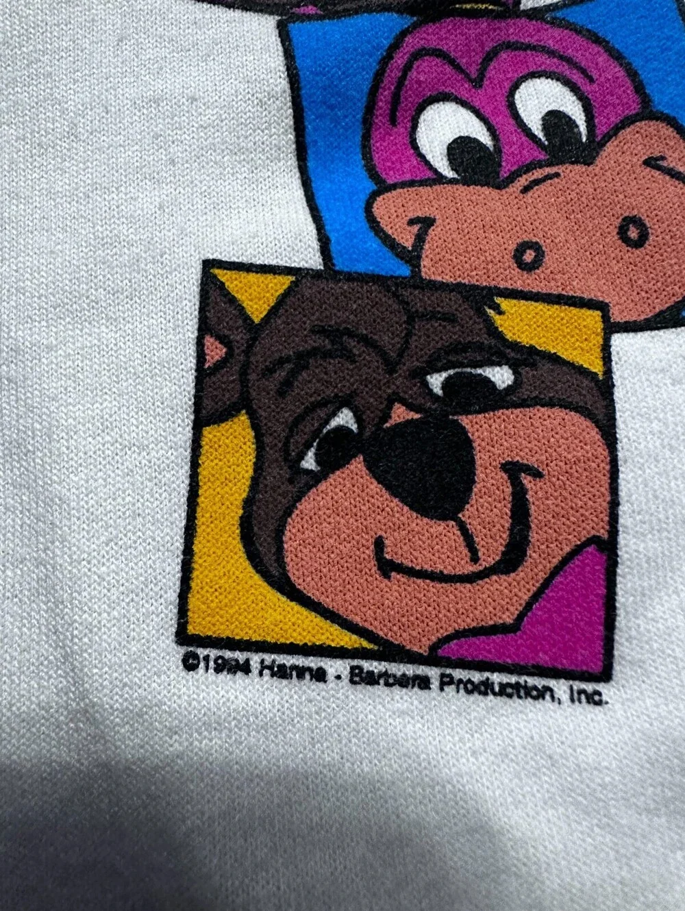 Vintage 1994 Great America Baby Sweater Size 2T Scooby Doo Characters